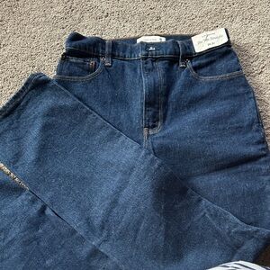 Abercrombie & Fitch Dark Blue 90’s Straight Jeans-NWT-Size 26